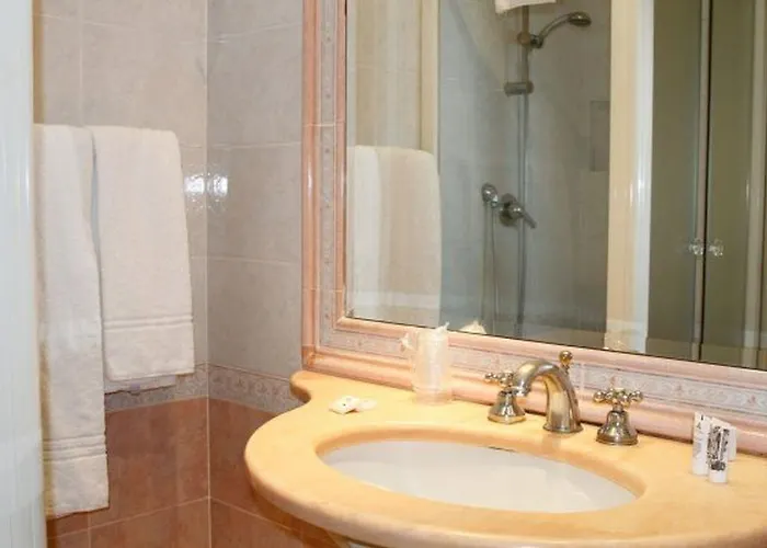 Hotel Daniela 3*