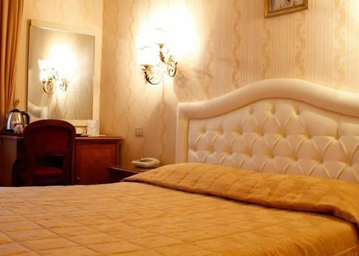 Daniela Hotel