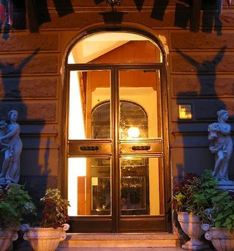 Daniela Hotel
