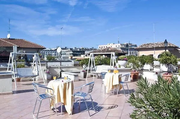 Hotel Daniela 3*